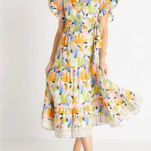 Vibrant Floral Midi Dress size L Celia B, new with tags and perfect for summer